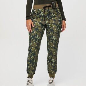 Figs camo high waisted Zamora scrub